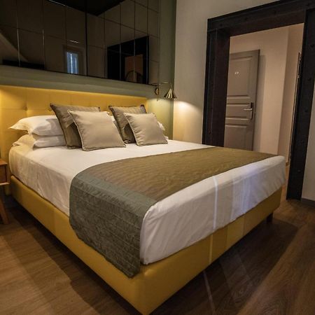 Trevi Monti House Hotel Rome Exterior photo